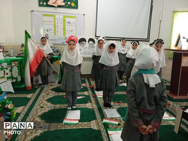 جشنواره جابر بن حیان در دبستان نرجس 