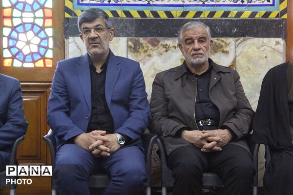 هفتمین روز بزرگداشت امام امت در مسجد روضه محمدیه یزد