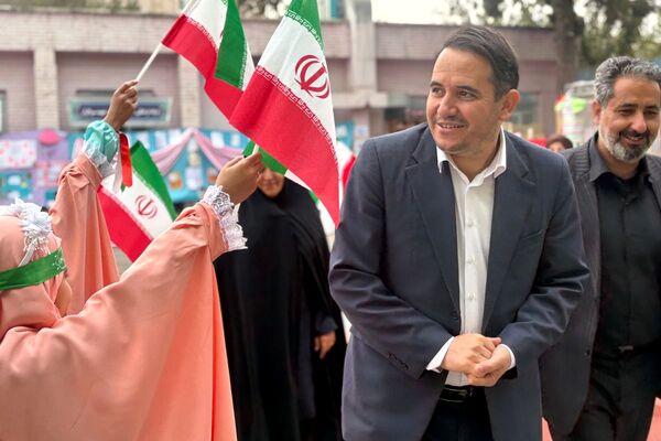 نسیم دانایی در مدرسه شهید سرافراز اسلامشهر وزیدن گرفت