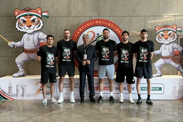 شمشیربازی قهرمانی آسیا/ تیم سابر ایران با شکست مقابل قزاقستان حذف شد