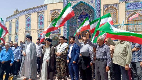 راهپیمایی مردم شهر حبیب آباد 