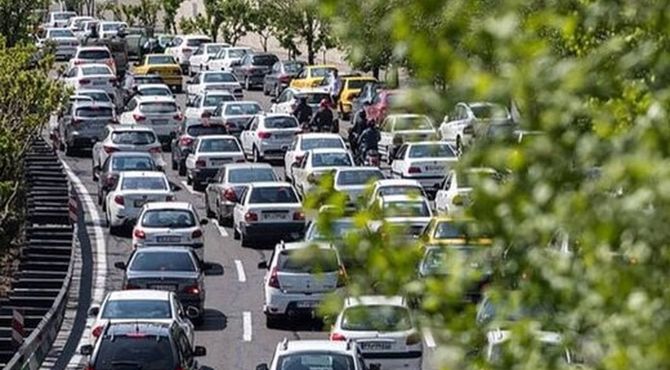وضعیت ترافیک معابر و بزرگراه های پایتخت چگونه است؟