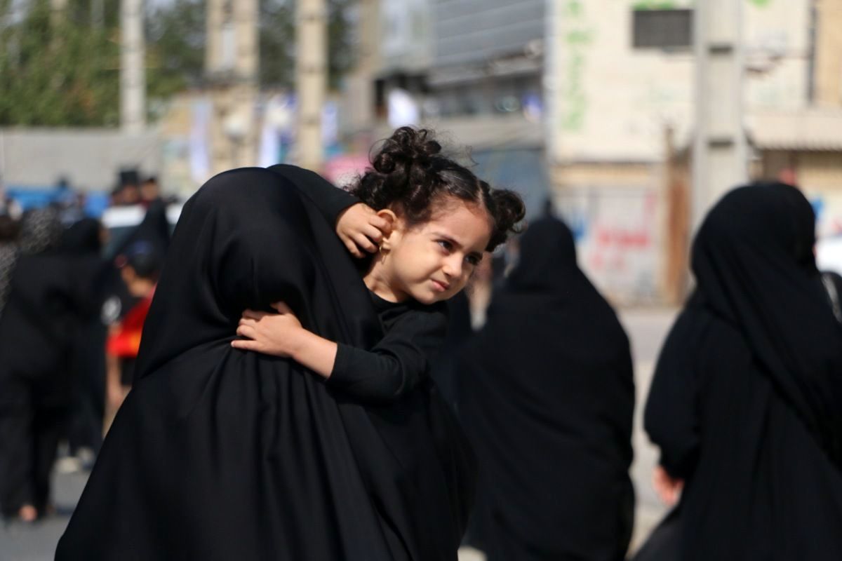 امروز خیابانهای شهر صفادشت، میزبان جاماندگان اربعین حسینی بود 