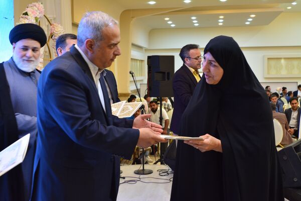 برگزاری مراسم گرامیداشت مقام معلم در بهارستان‌دو