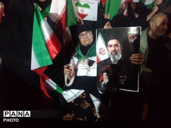 اجتماع مردمی بیعت با رهبر انقلاب در گلوگاه
