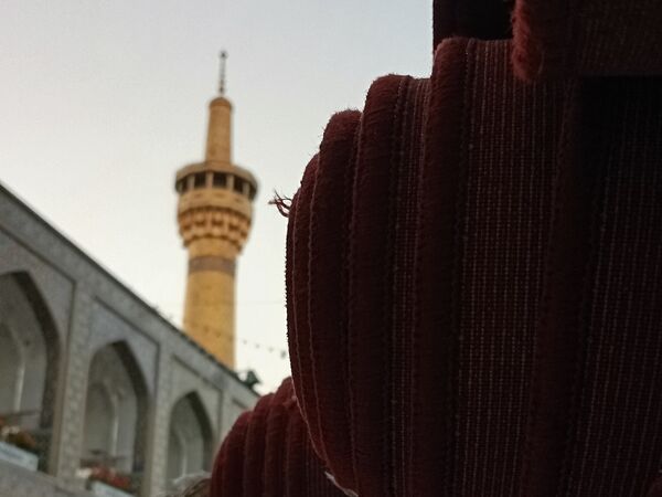 سفر به قلب خورشید هشتم