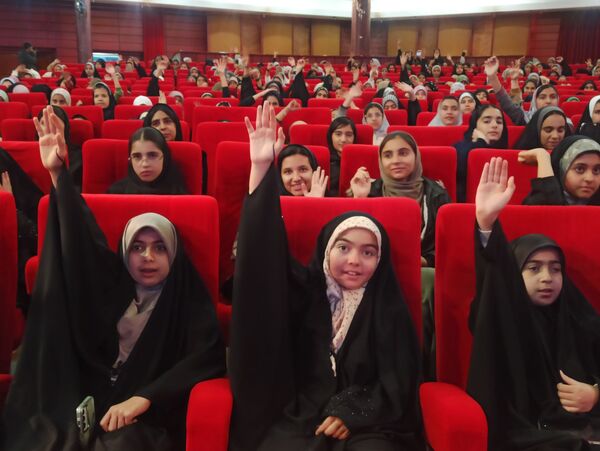 همایش مادر دختری در ساختمان صبا مشهد