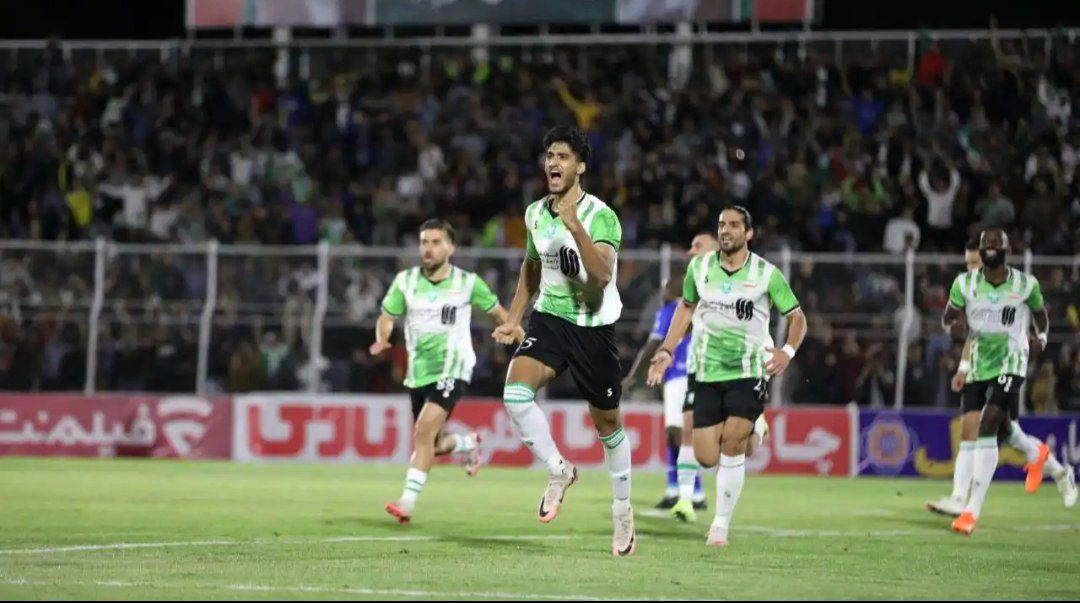 دیدار حساس خیبر خرم‌آباد و فجر سپاسی؛ دومین حضور بانوان در ورزشگاه تختی