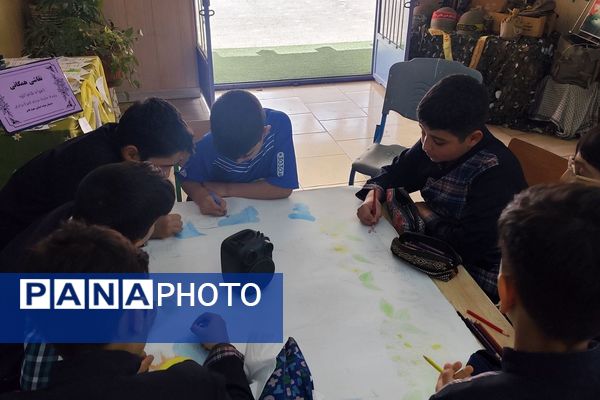 جشن دهه فجر و اعیاد شعبانیه در مدارس ناحیه دو شهرری 