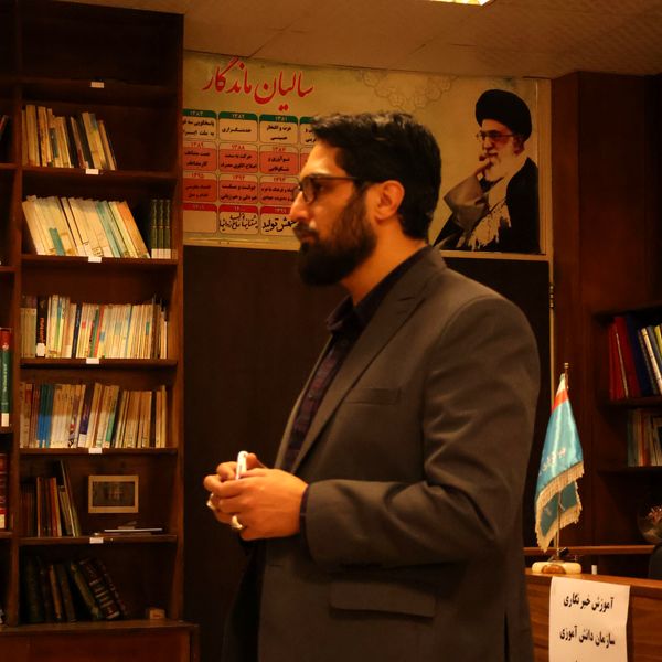 آموزش خبرنگاری ویژه دانش‌آموزان منطقه ۱۰