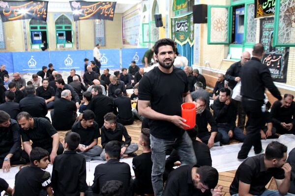 مراسم سوگواری ابا عبدالله در هیات رزمندگان اسلام شهرستان خرامه 