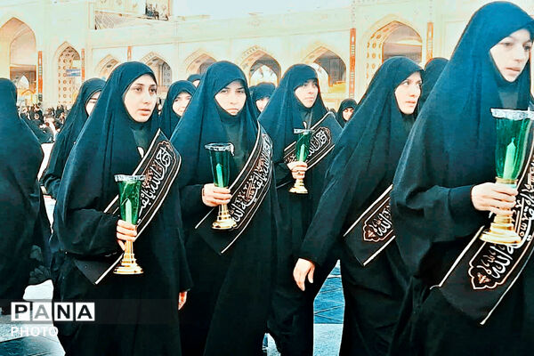 سوگواری تاسوعای حسینی در حرم مطهر امام رضا(ع)
