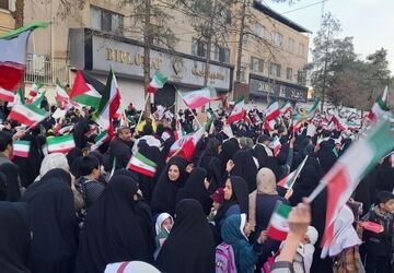 خروش دانش آموزان کرمانی