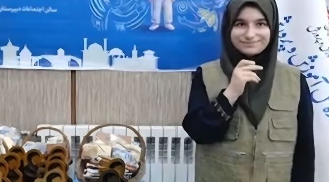خانواده یعنی آغوش باز مهر و وفا