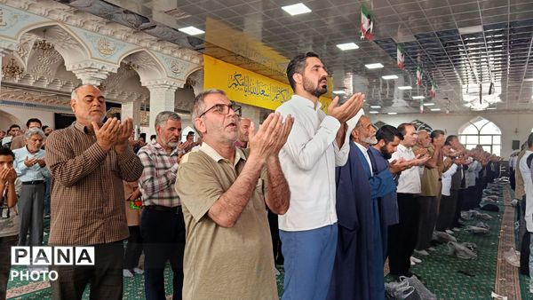 نماز عبادی سیاسی جمعه در شهرستان کاشمر 