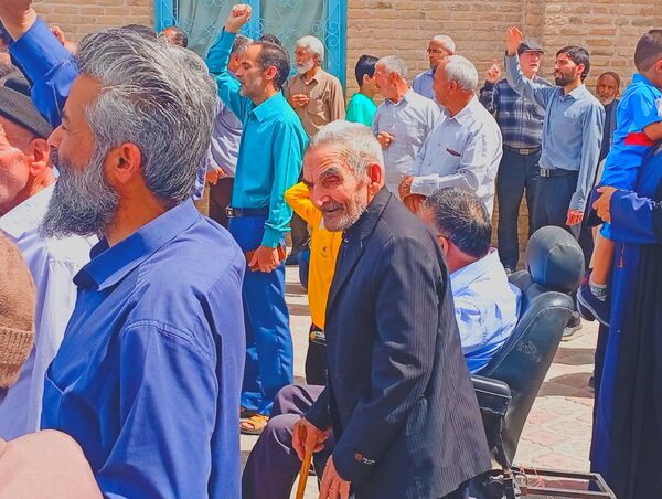 مشت هایی که آزادی فلسطین را صدا میزند