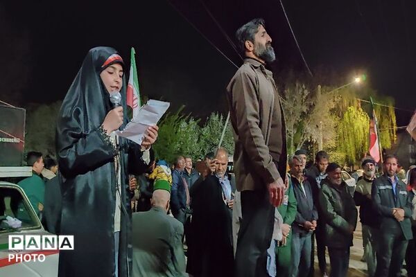 هجدهمین شب از اجتماعات خیابانی در شهر بار نیشابور