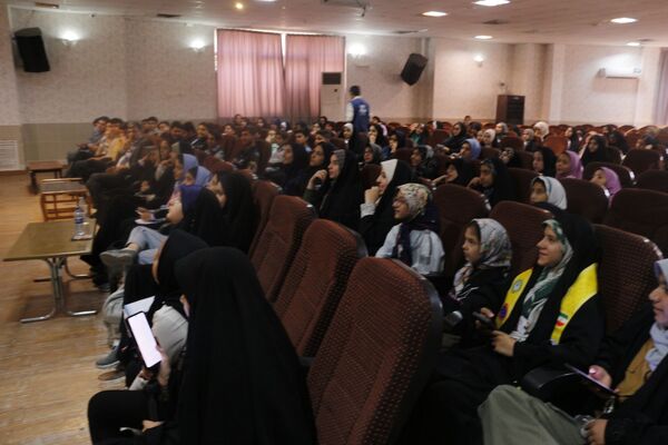 کارگاه خبرنویسی با مدیرعامل خبرگزاری پانا در مشهد