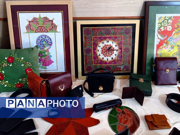 برپایی نمایشگاه دست سازه‌های دانش‌آموزی در ورامین