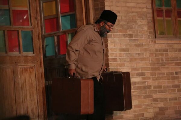 اجرای نمایش ضیافت کشتارگاه 