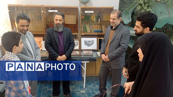 افتتاحیه نمایشگاه فرهنگی هنری هفته ماها