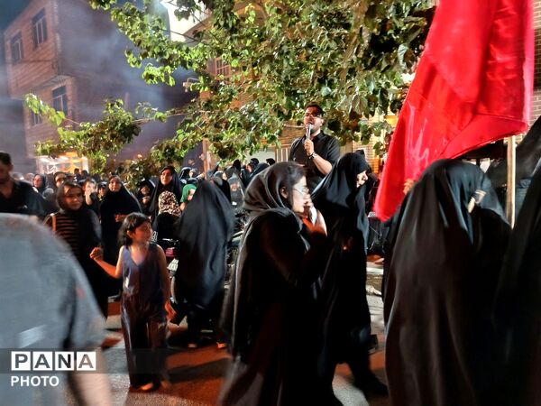 همراهی هیات زینب کبری(س) با کاروان نمادین اسرای کربلا