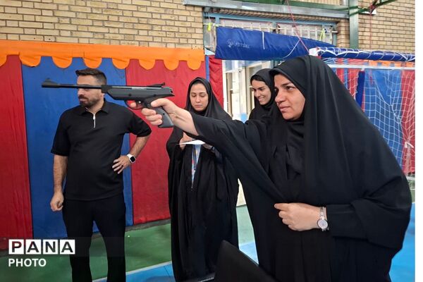سلامتی و  ورزش در کنار کارمندان اداره آموزش و پرورش ناحیه یک شهرری 
