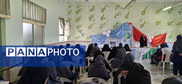 گرامیداشت هفته سلامت در دبیرستان فضیلت فاروج