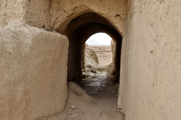 قلعه باستانی ایزدخواست؛ نخستین بنای طبقاتی دنیا