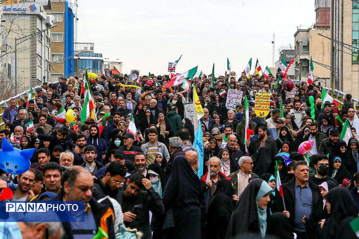 سرلشکر موسوی: همه موفقیت‌های کشور به برکت ایمان و ایستادگی مردم است
