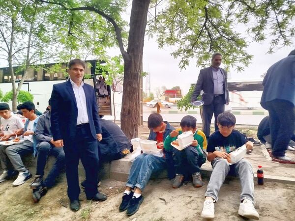 برگزاری اردوی تفریحی ـ زیارتی دبیرستان نمونه دولتی دانش به مقصد مشهد مقدس
