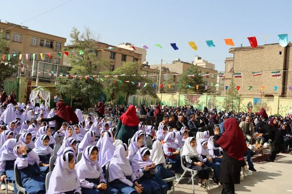 زنگ مهر در مدارس سما خراسان رضوی به صدا درآمد