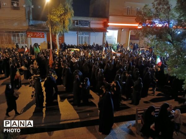 تجمع مردم لارستان برای بیان اقتدار ایران