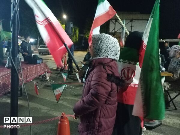 برگزاری اجتماع شبانه در حسینیه شهدای شهر بار 