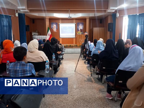 اختتامیه جشنواره سفیران سلامت،یاریگران زندگی ونوجوان سالم دردبیرستان دوره اول آرمینه مصلی نژاد