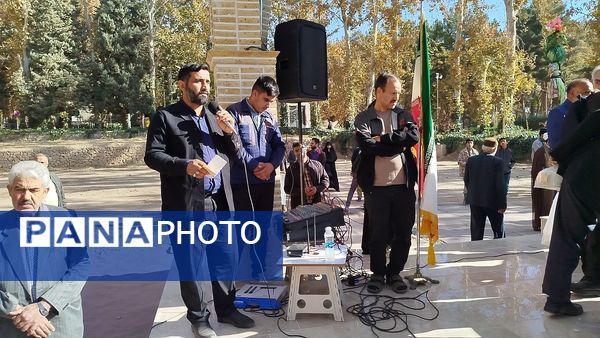 مراسم پر فیض دعای ندبه به همراه آئین رونمایی و عطرافشانی سنگ یادبود شهید گمنام 