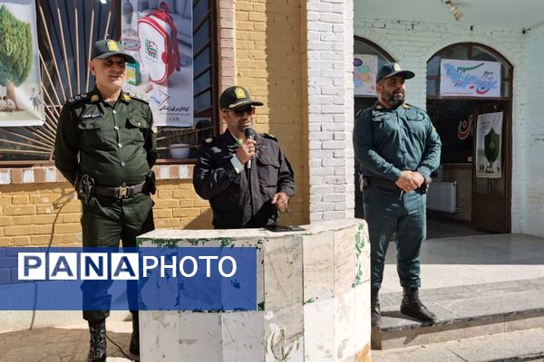 رزمایش پدافند غیرعامل در هنرستان امام‌علی(ع) شهرستان فیروزکوه