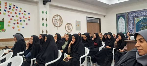 برگزاری دوره‌های مربیان پیشتاز کاردان در شهرستان بافق