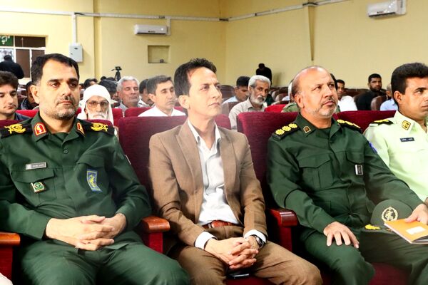 گردهمایی سران طوایف قلعه‌گنج در رزمایش بزرگ «فدائیان ولایت»