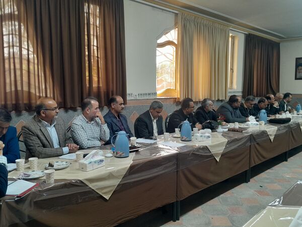 برگزاری پنجمین جلسه هم‌اندیشی مدیران هنرستان‌های ناحیه یک