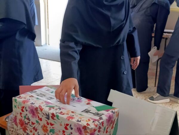 انتخابات مدرسه‌ای در دبیرستان هیات امنایی مطهره گالیکش