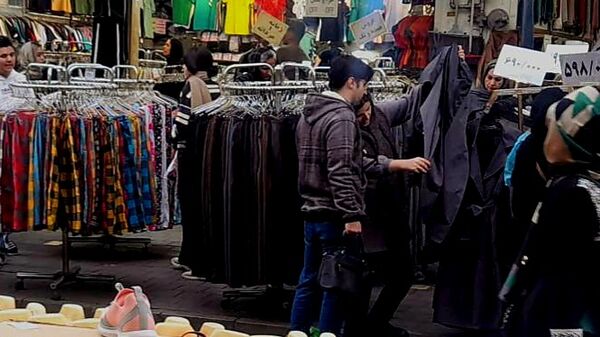  بازار منطقه ۱۸ با حال و هوای بهار نوروزی 