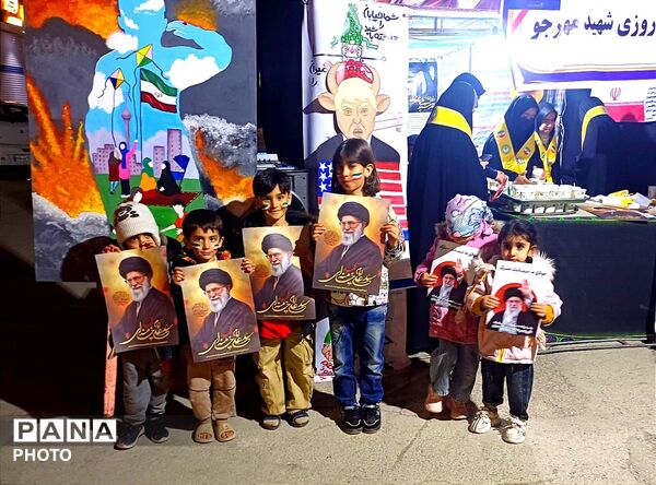 برپایی موکب سازمان دانش‌آموزی در حاشیه اجتماعات جنگ رمضان در همدان