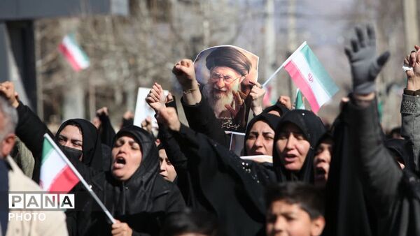 سوگواری مردم نظرآباد در غم فقدان رهبر فرزانه انقلاب 