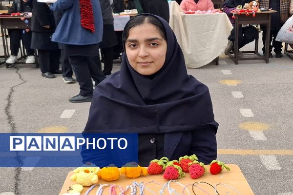 برگزاری بازارچه اقتصادی در دبیرستان شاهد تکتم