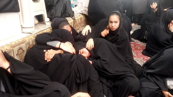 میزبانی دانش‌آموزان دختر شهرستان تفت از شهید گمنام