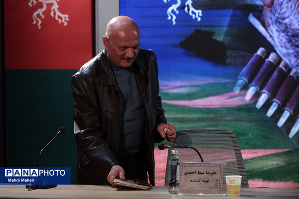 نشست نقد و بررسی فیلم «آن‌دو» در چهل و چهارمین جشنواره ملی فیلم فجر