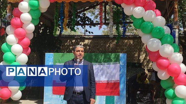 آیین نواختن زنگ مهر، ایثار و شهادت در دبستان شاهد حاج تقی آقا بزرگ ناحیه یک مشهد 