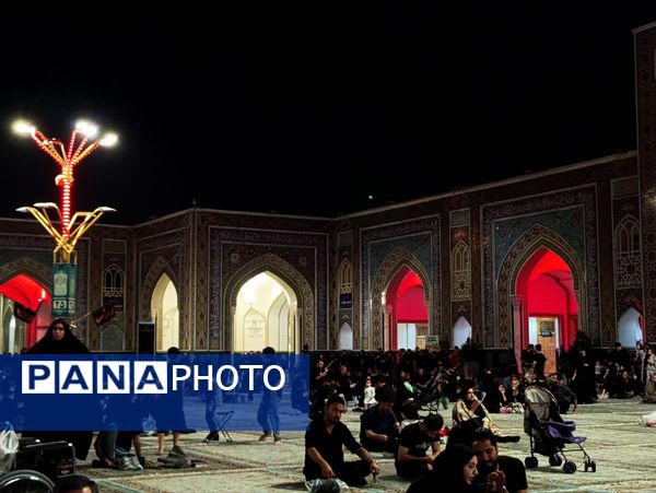 حرم در بغض عاشورا 