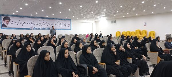 همایش راه روشن در شهرستان خلیل آباد 
